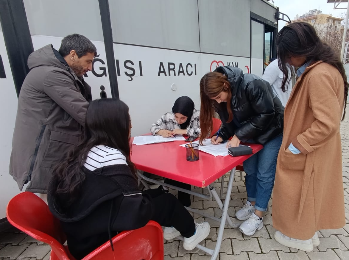 Munzur Üniversitesi'nden Kan Bağışı Farkındalığı