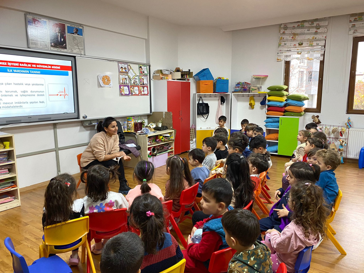 Pertek'te Öğrencilere İlk Yardım Eğitimi